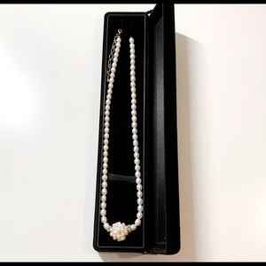 Freshwater pearl necklace